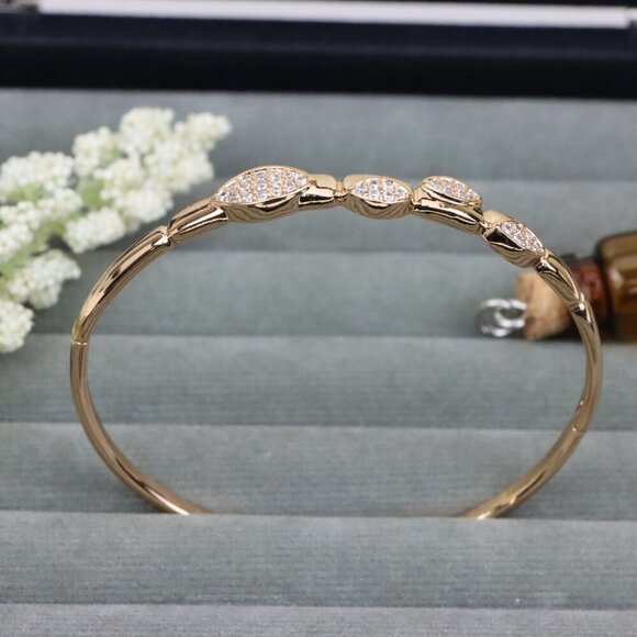 Rose Gold Plated Bangle with Leaf-Inspired Sparkling Design, XPBL0552 - Picture 12 of 12